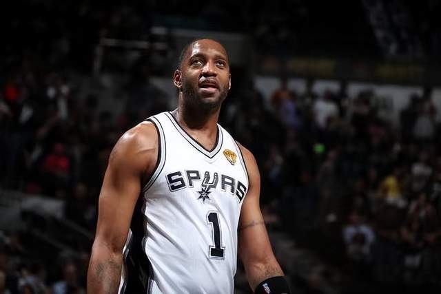 三分7中1！新科状元对阵马刺出手12次得到11分